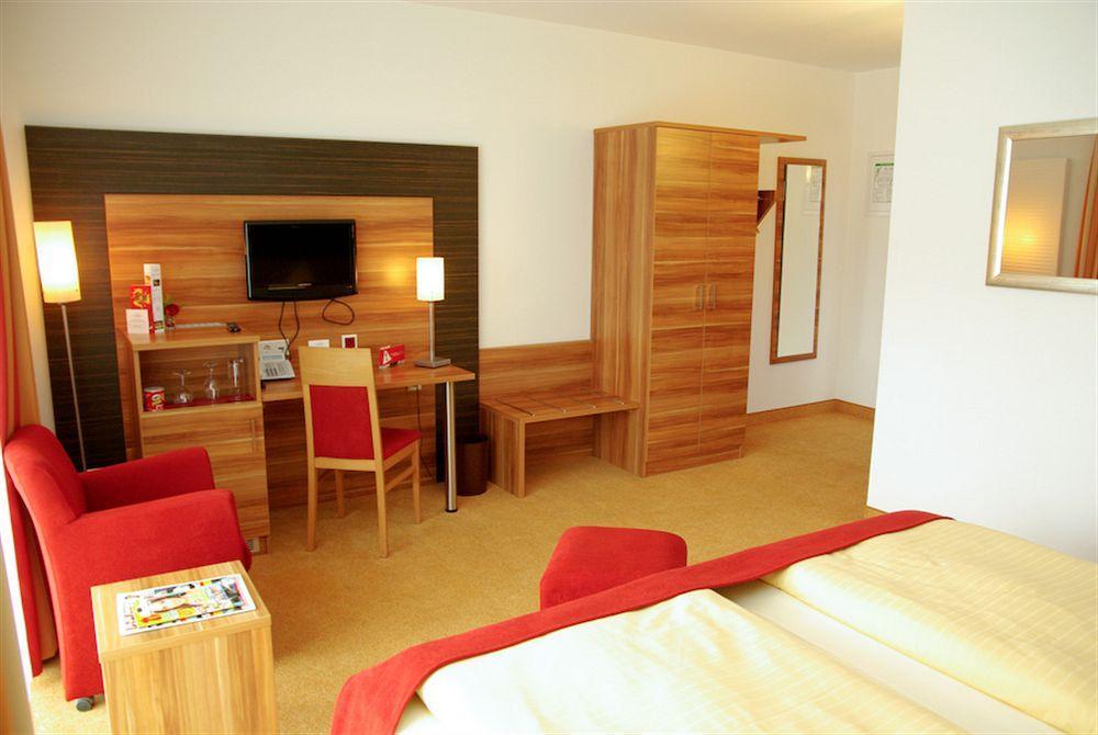 Hotel Sittardsberg Duisburg Exteriör bild